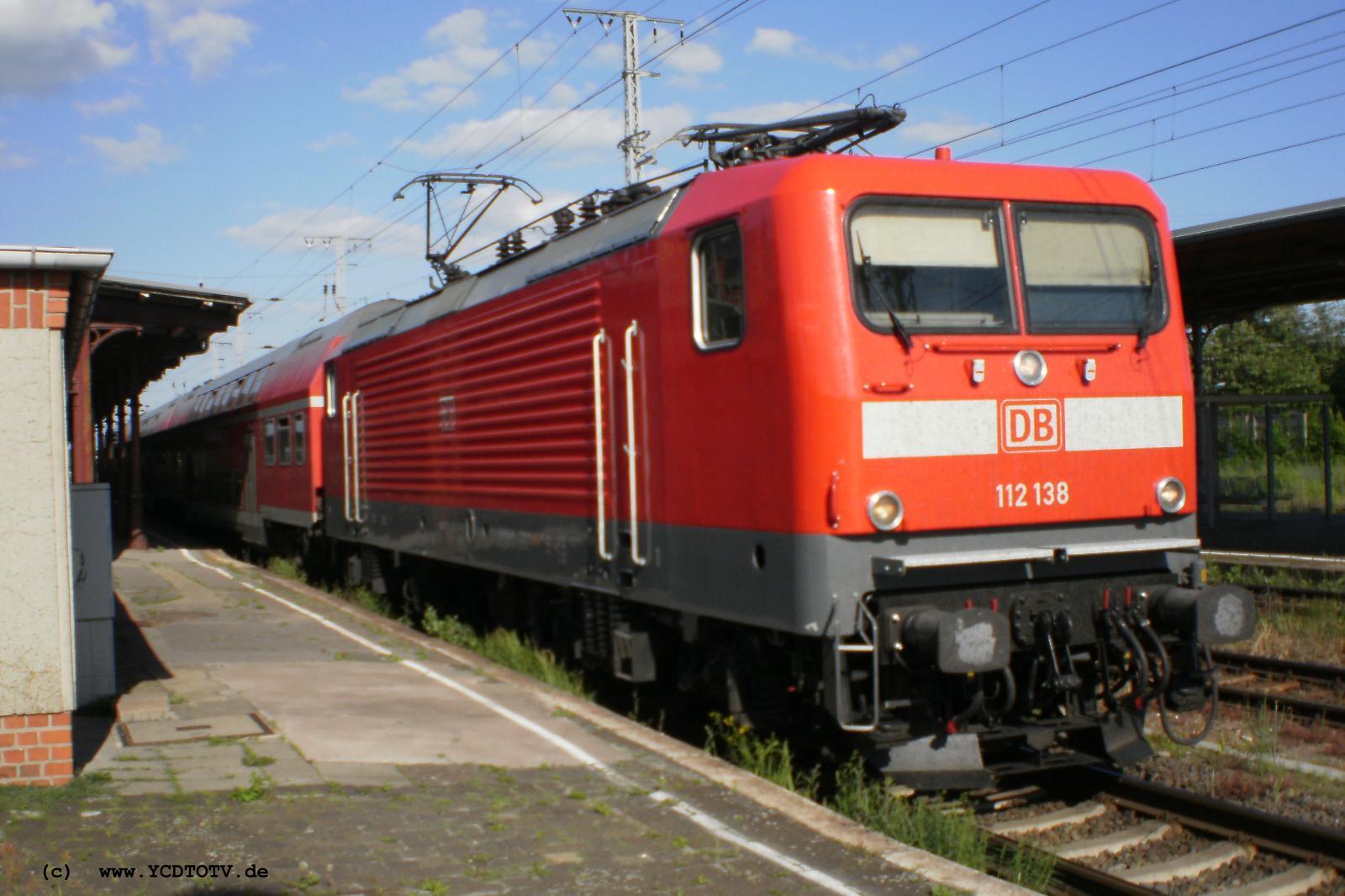 Bahnhof Stendal 15.06.2010, 112 138 