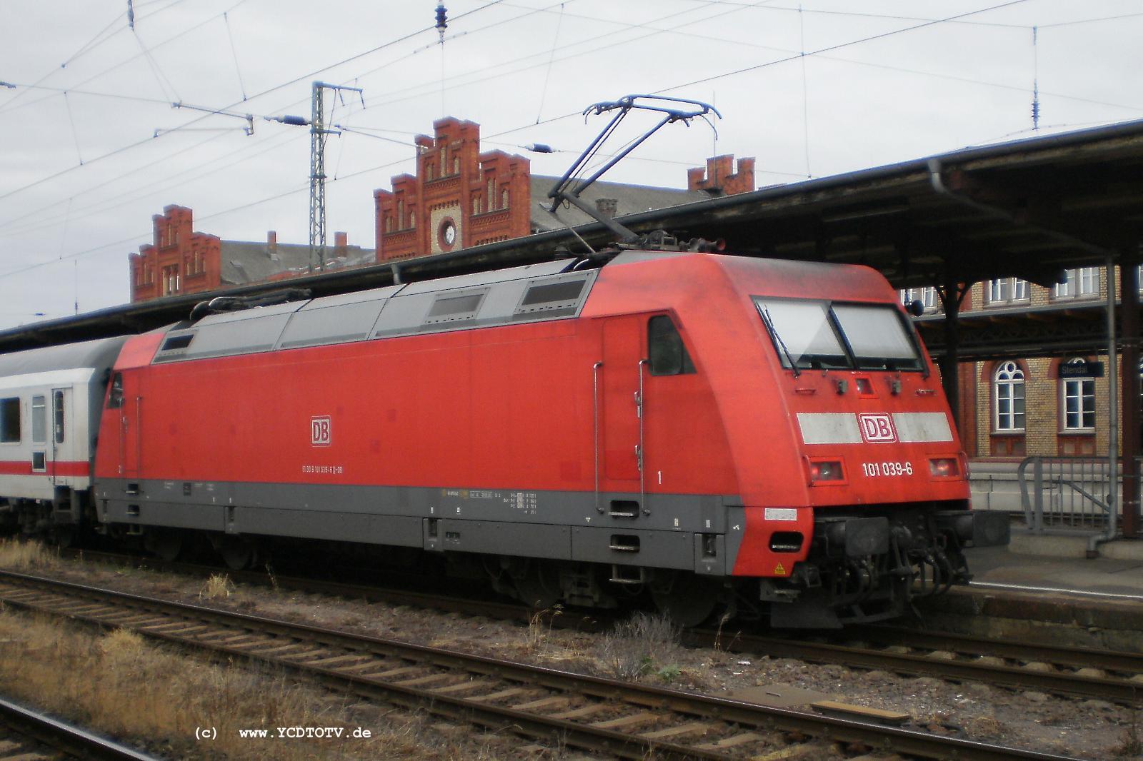 Bahnhof Stendal 25.07.2010 101 039-6 